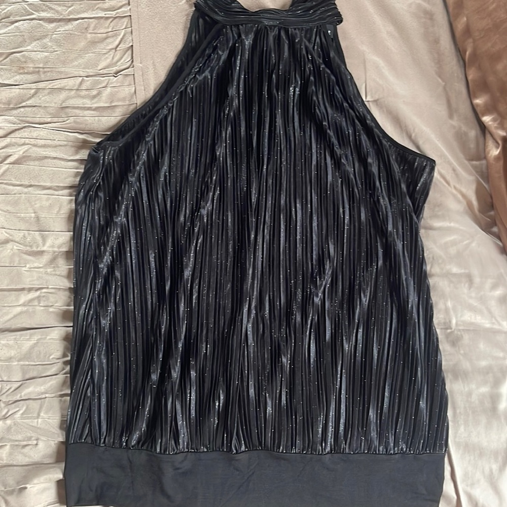 Sleeveless Blouse with Shimmer